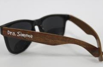 Óculos de madeira - Personalizado 